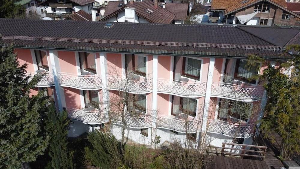 Atlas Grand Hotel Garmisch-Partenkirchen Exterior photo
